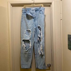 Juniors jeans size 29, baggy and ripped/distressed